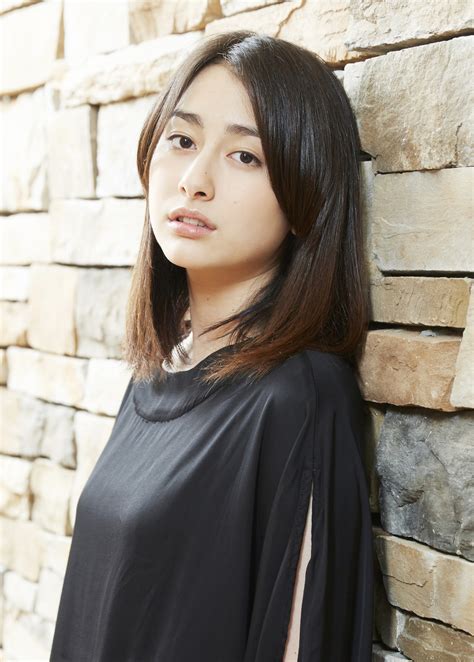 Akari Hayami .